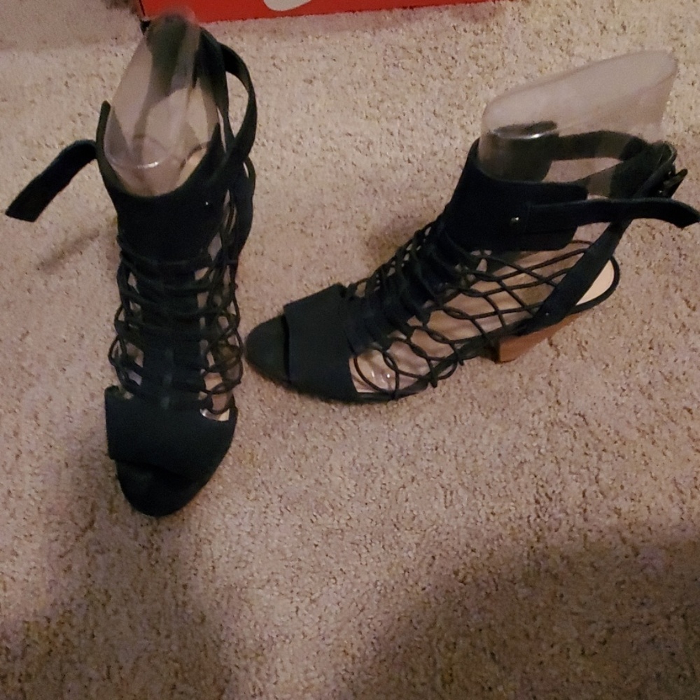 Gently used sandal